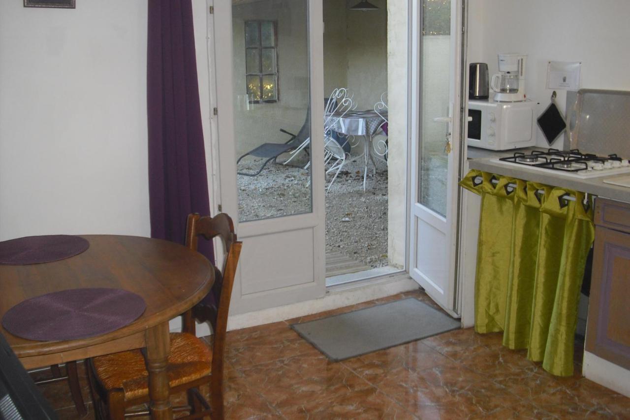 Apartament Lou Mas Li Pitchoun "Le Prunier " Gordes Zewnętrze zdjęcie